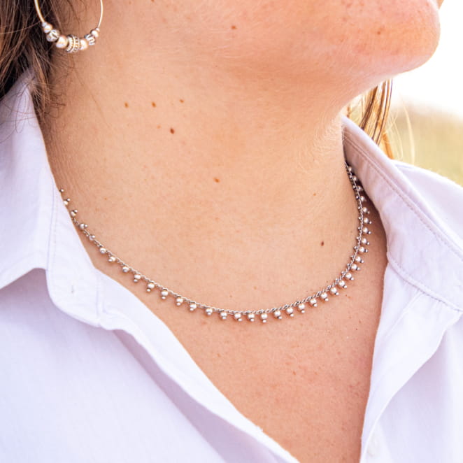 Collier fantaisie femme argenté grelot