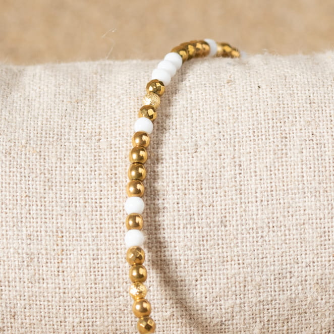 COLLIER PERLE FEMMELUCIOLE