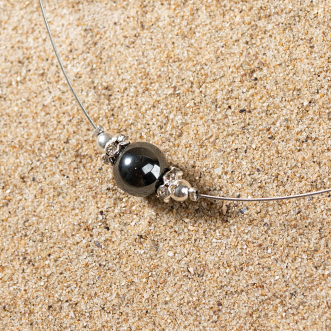 COLLIER PERLE FEMME RICHE