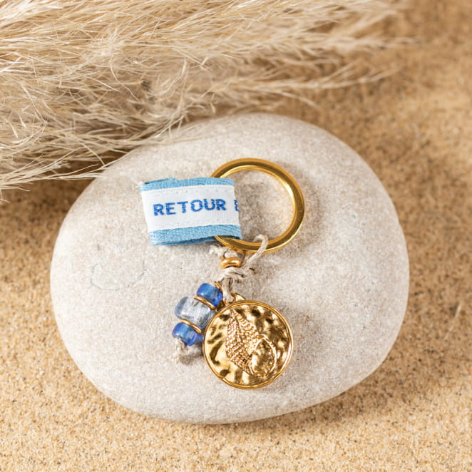 Retour de plage, une entreprise locale engagée dans le développement durable qui créée et fabrique des bijoux fantaisies made in France sur l’Île d’Oléron.