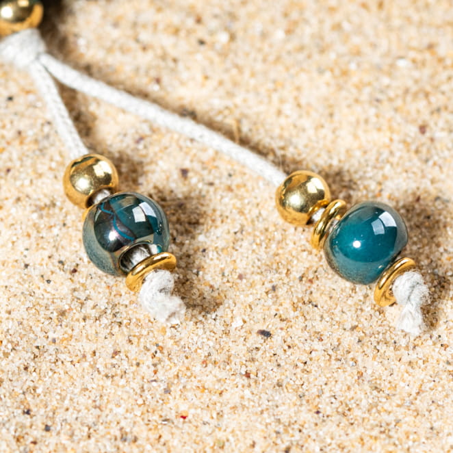 Sautoir pour femme Nausicaa doré et bleu pétrole en céramique