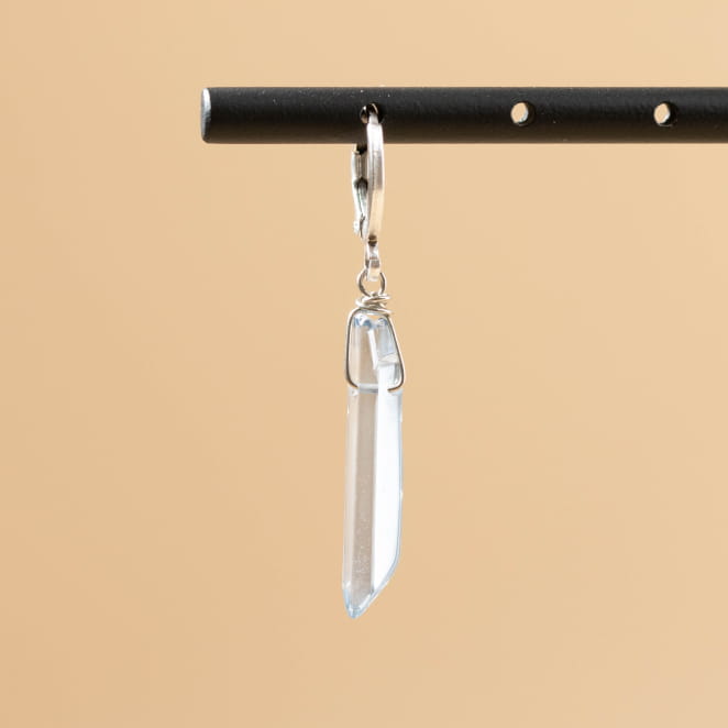 Retour de plage, une entreprise locale engagée dans le développement durable qui créée et fabrique des bijoux fantaisies made in France sur l’Île d’Oléron.