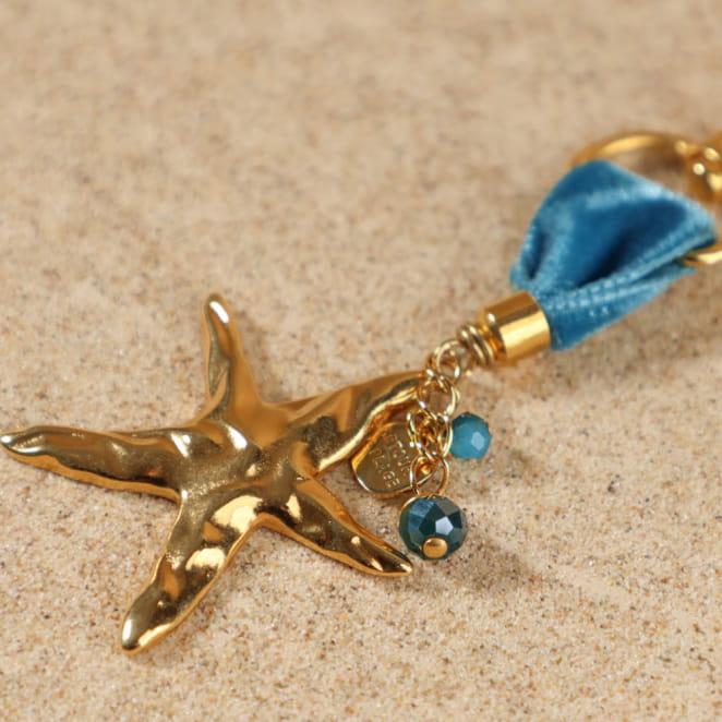 Bijou de sac Meria bleu pétrole avec étoile dorée, fait main en France