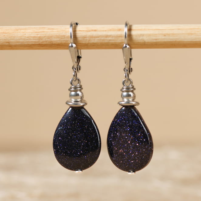 Boucles Sol bleu marine en métal argenté, style goutte – chic et fabrication française