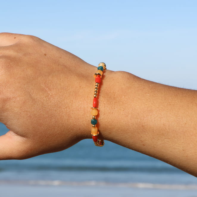 Bracelet Bologne doré avec perles colorées, fabrication artisanale française.