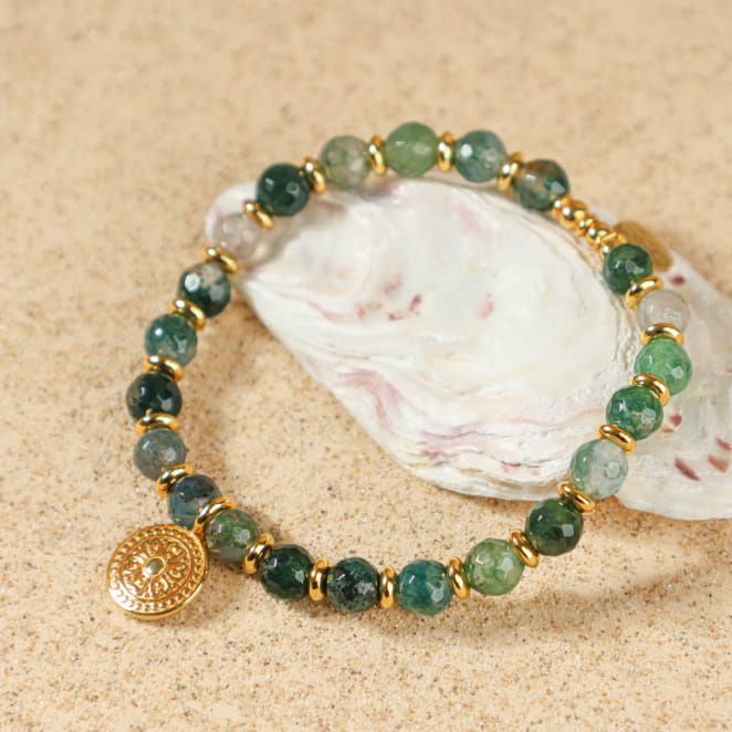 Bracelet Hermès doré avec perles vertes, bijou artisanal fait en France