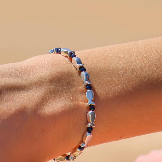 bracelet Kelele argenté bleu marine, création artisanale française