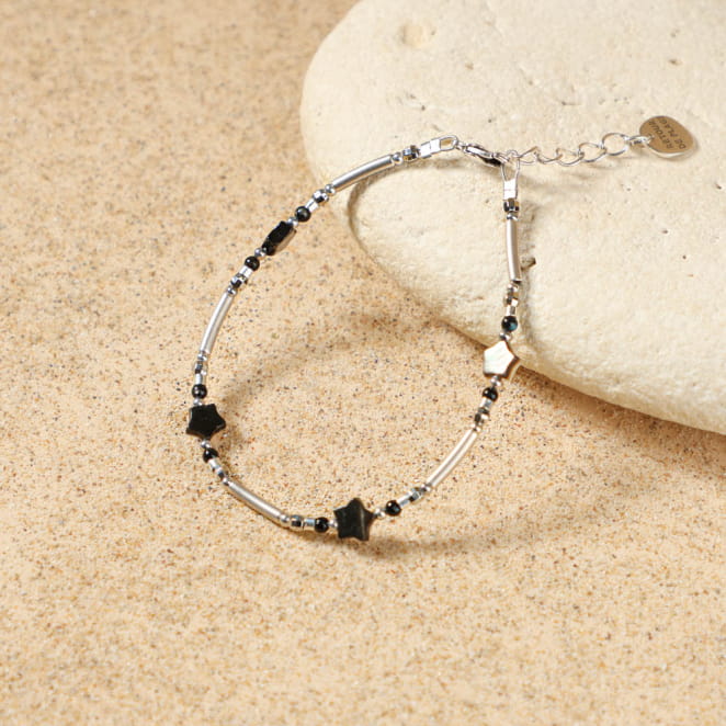 Bracelet Ziho en perles gris anthracite et métal argenté, bijou fait main en France