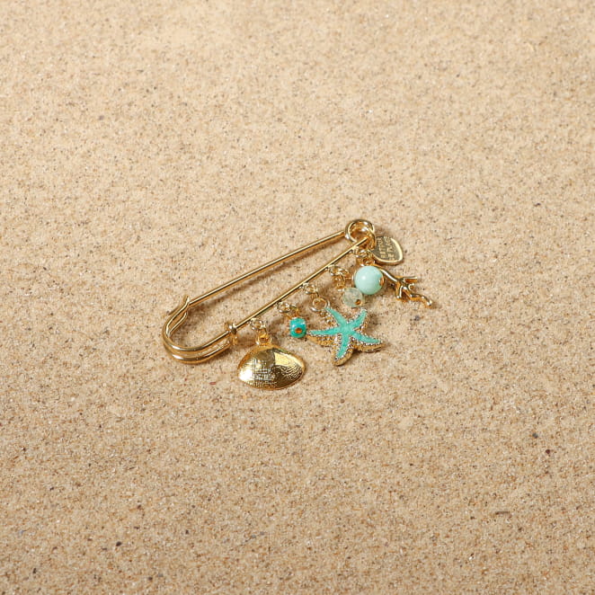 Broche Méditerranée dorée à l’or fin et perle vert d’eau, création artisanale française élégante.