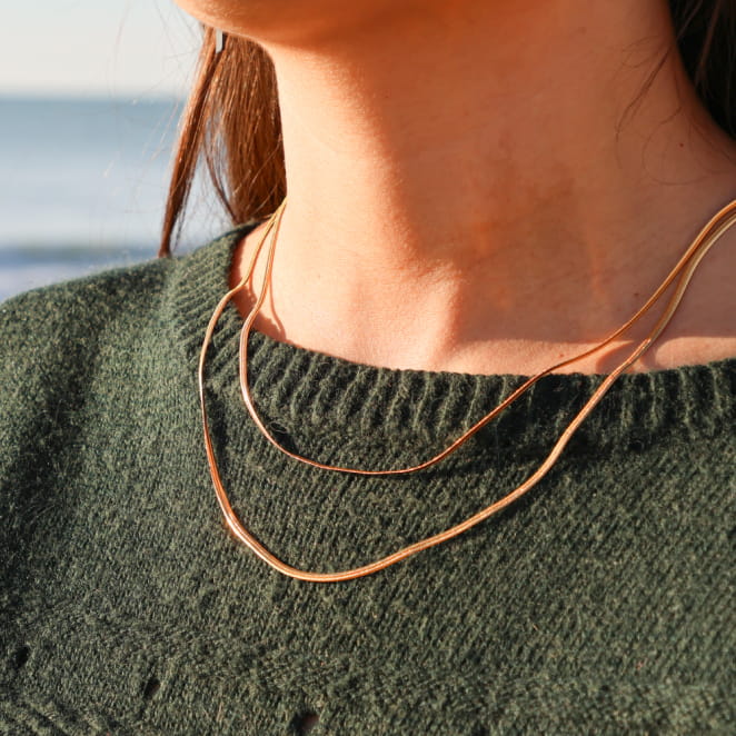 Collier Ondulation doré à deux rangs, fabrication artisanale française