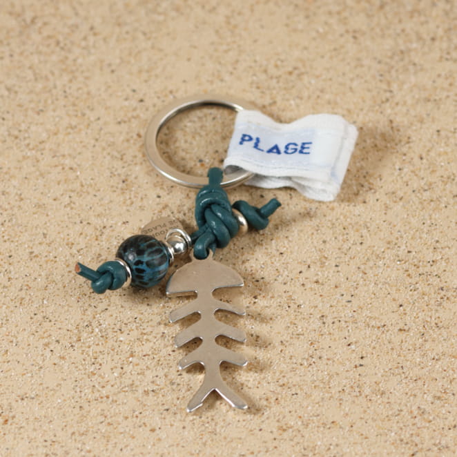 Porte-clés marin en métal argenté et bois, corde bleu pétrole, fabrication artisanale française