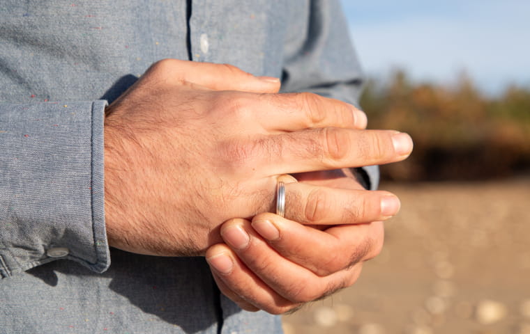 Bague artisanale : un bijou travaillé dans nos ateliers le long de la côte Ouest