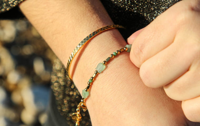 Bracelets dorés pour les fêtes de fin d’année !