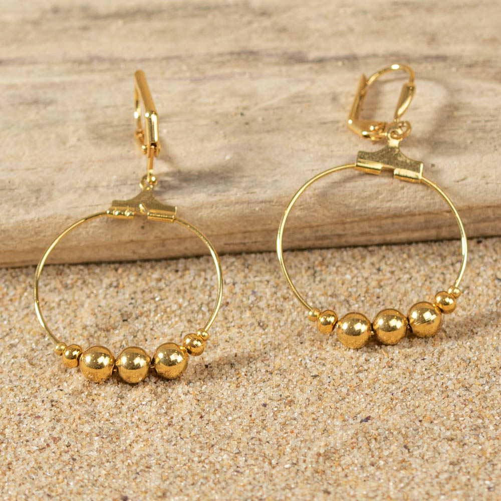 Boucles D'oreilles Créoles Avec Perles – élégantes Et Neuves